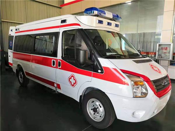 陆河县福特V362救护车